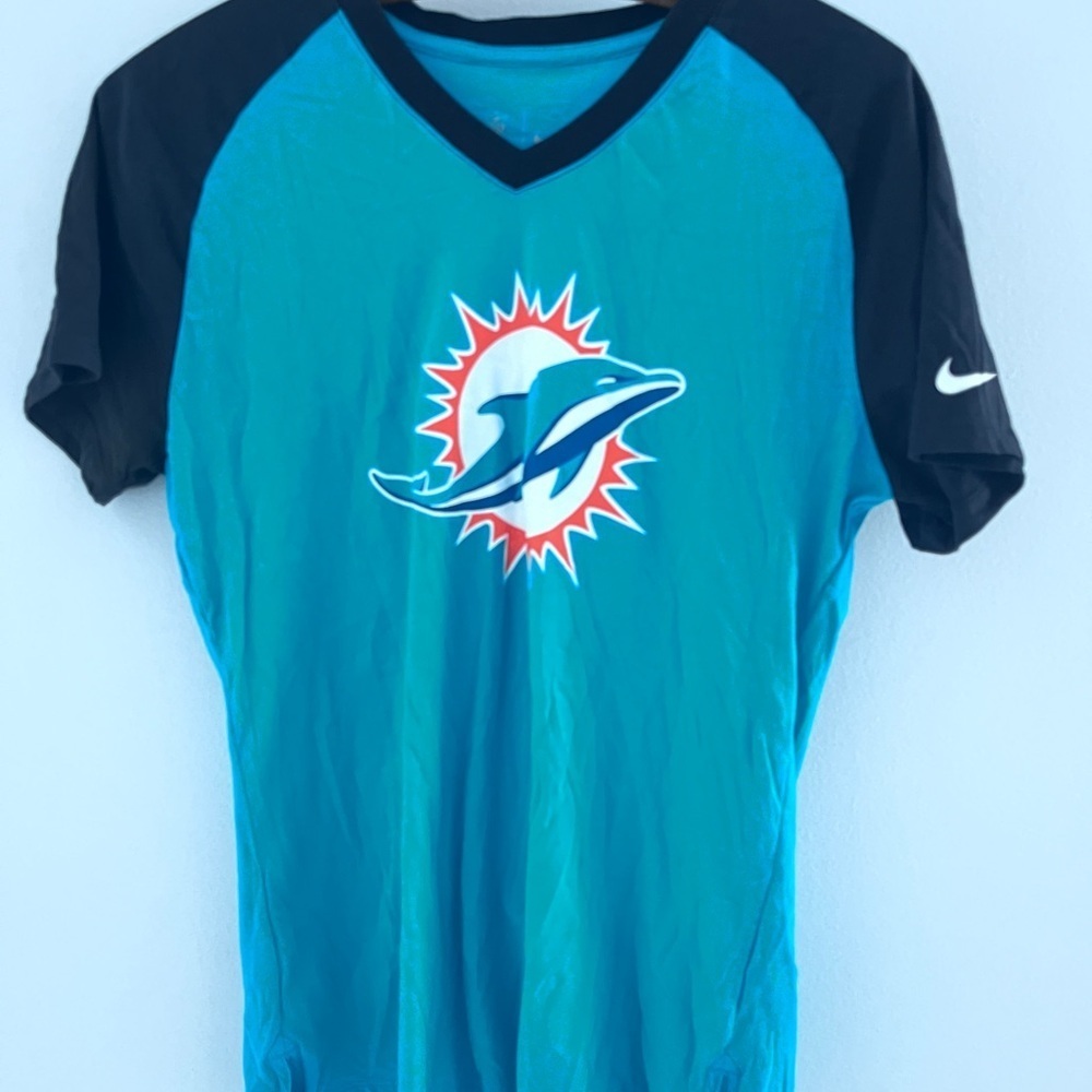 Miami dolphin NFL Nike v neck t-shirt football size small